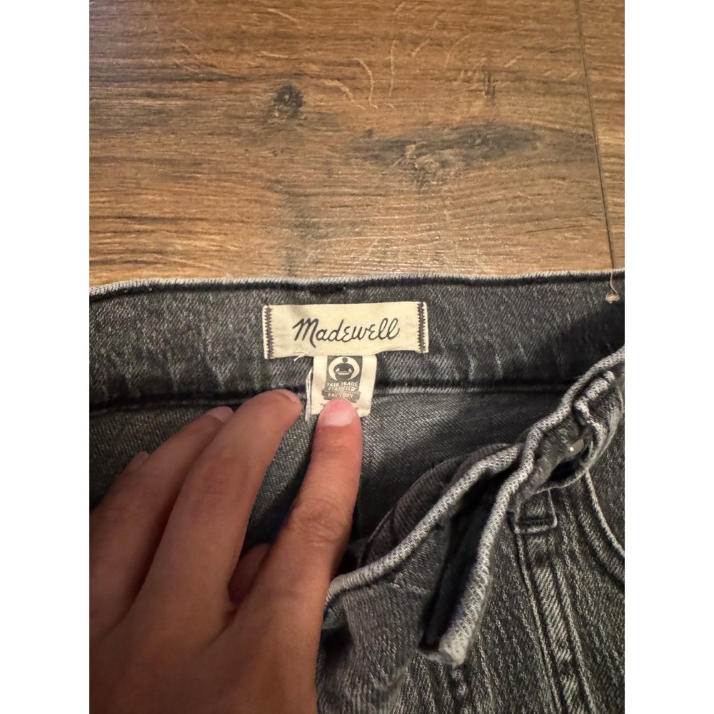 Madewell The Perfect Vintage Straight Jean Pintuck Edition Lunar Wash Grey 25 - Picture 5 of 8